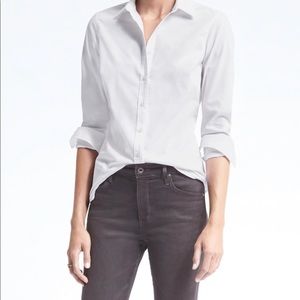 Banana Republic - Woman’s - Non Iron Fitted Top 4